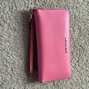 Michael Kors Jet Set Travel Continental Leather Wallet Wristlet Tea Rose